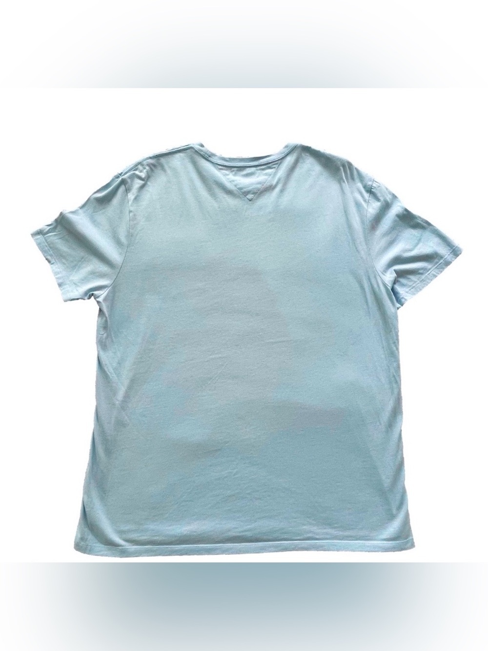Tommy Hilfiger Men's Light Blue Pocket T-Shirt Size L - Picture 4 of 6